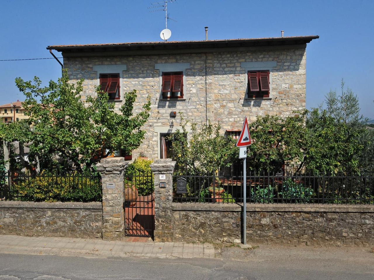 Apartment Matteuzzi By Interhome Mercatale Val Di Pesa Eksteriør bilde